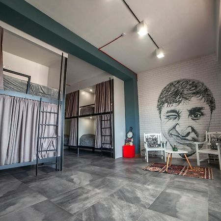 Loft Hostel Гюмри Екстериор снимка
