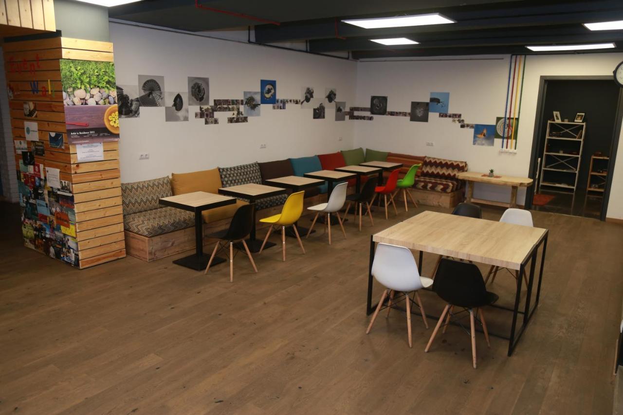 Loft Hostel Гюмри Екстериор снимка