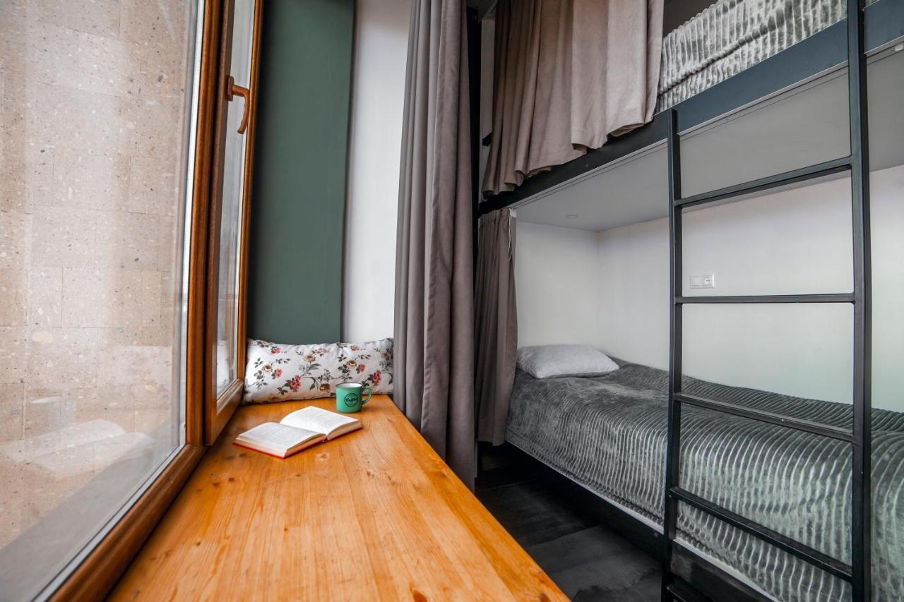 Loft Hostel Гюмри Екстериор снимка
